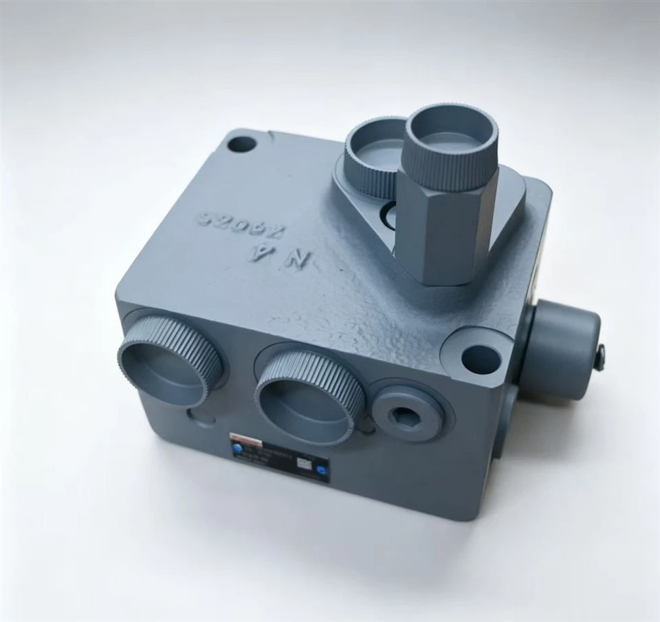 421‑43‑37300 Hydraulic Control Valve | Construction Equipment Hydraulic Components For Loaders best